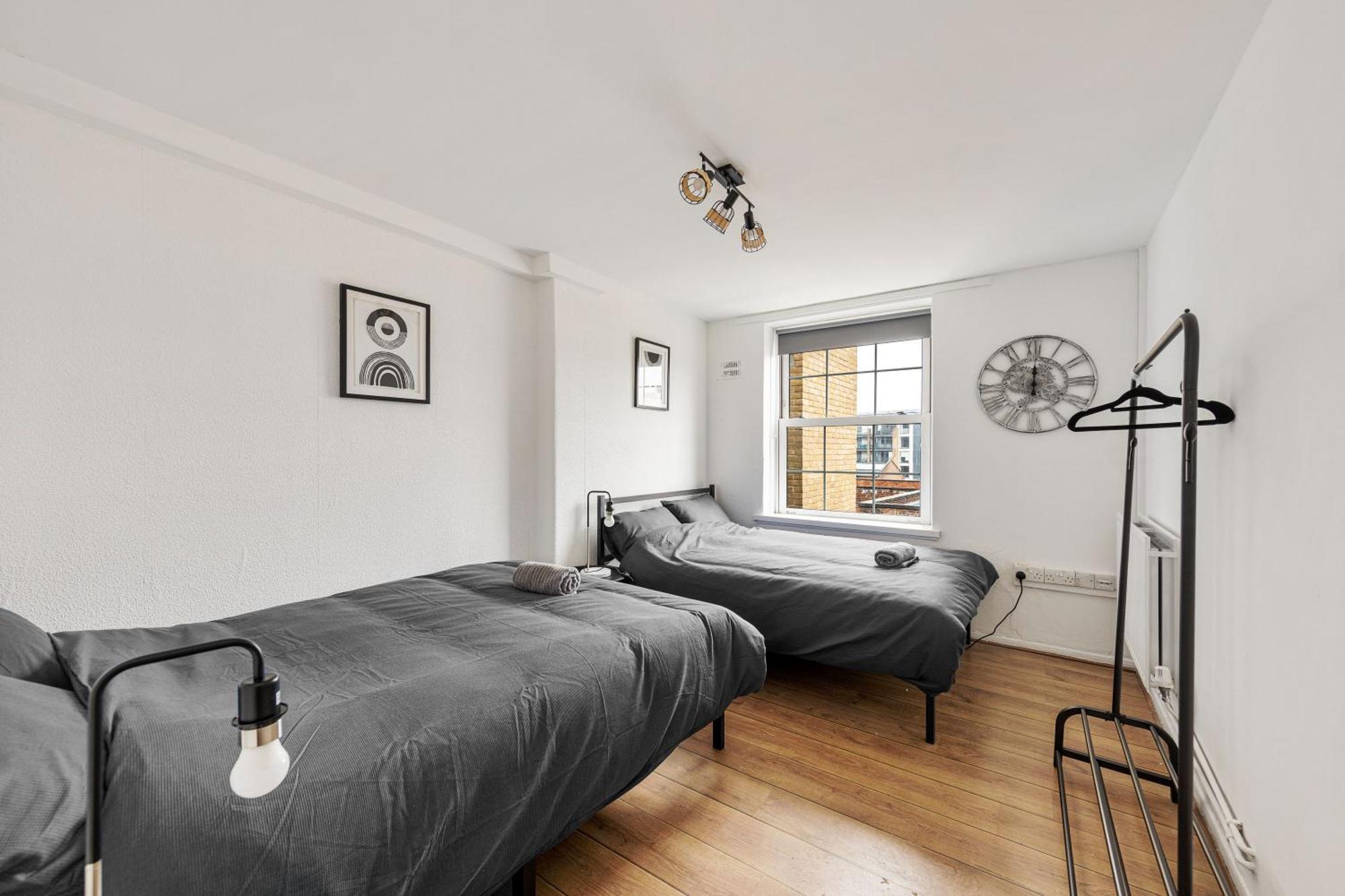 Sleek Shoreditch Hideout - 2 Bed Gem With Balcony In Central Londres Exterior foto