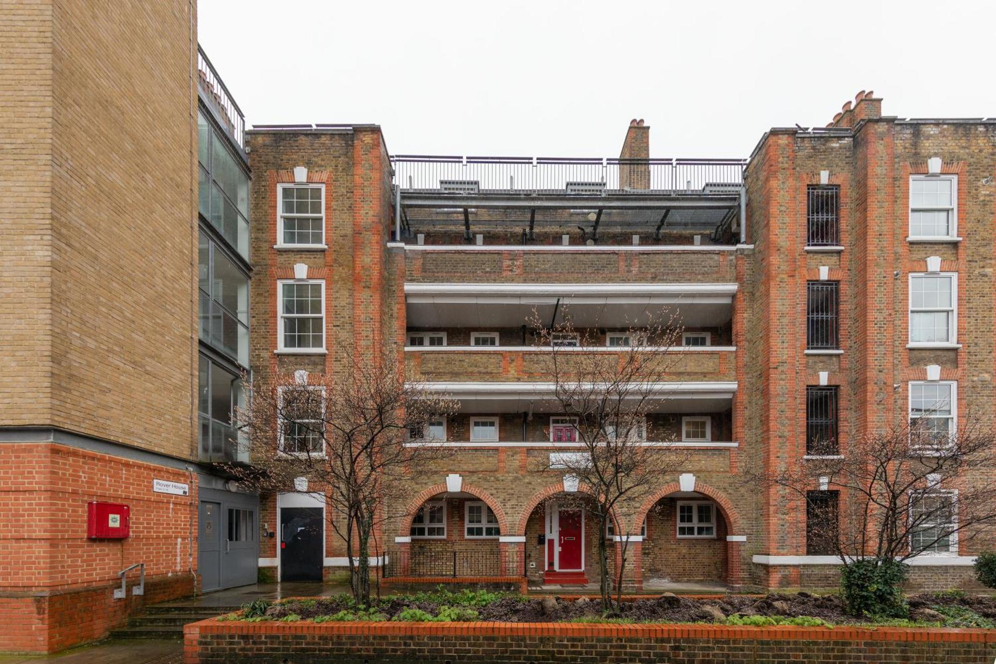 Sleek Shoreditch Hideout - 2 Bed Gem With Balcony In Central Londres Exterior foto